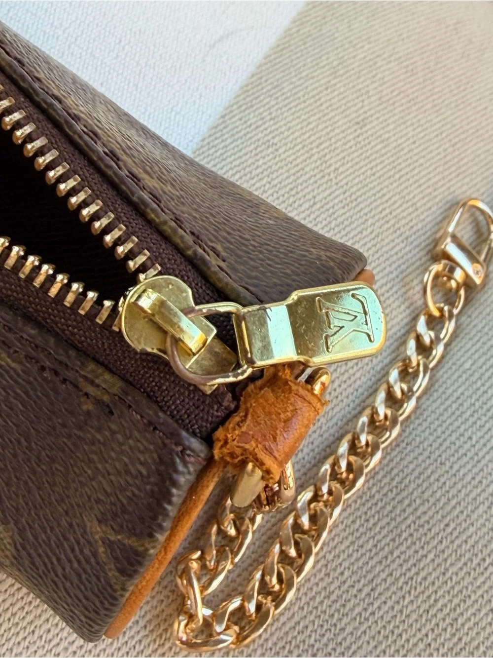 Louis Vuitton Baby Papillon 15 canvas and patina on Vachetta beautiful READ LIST